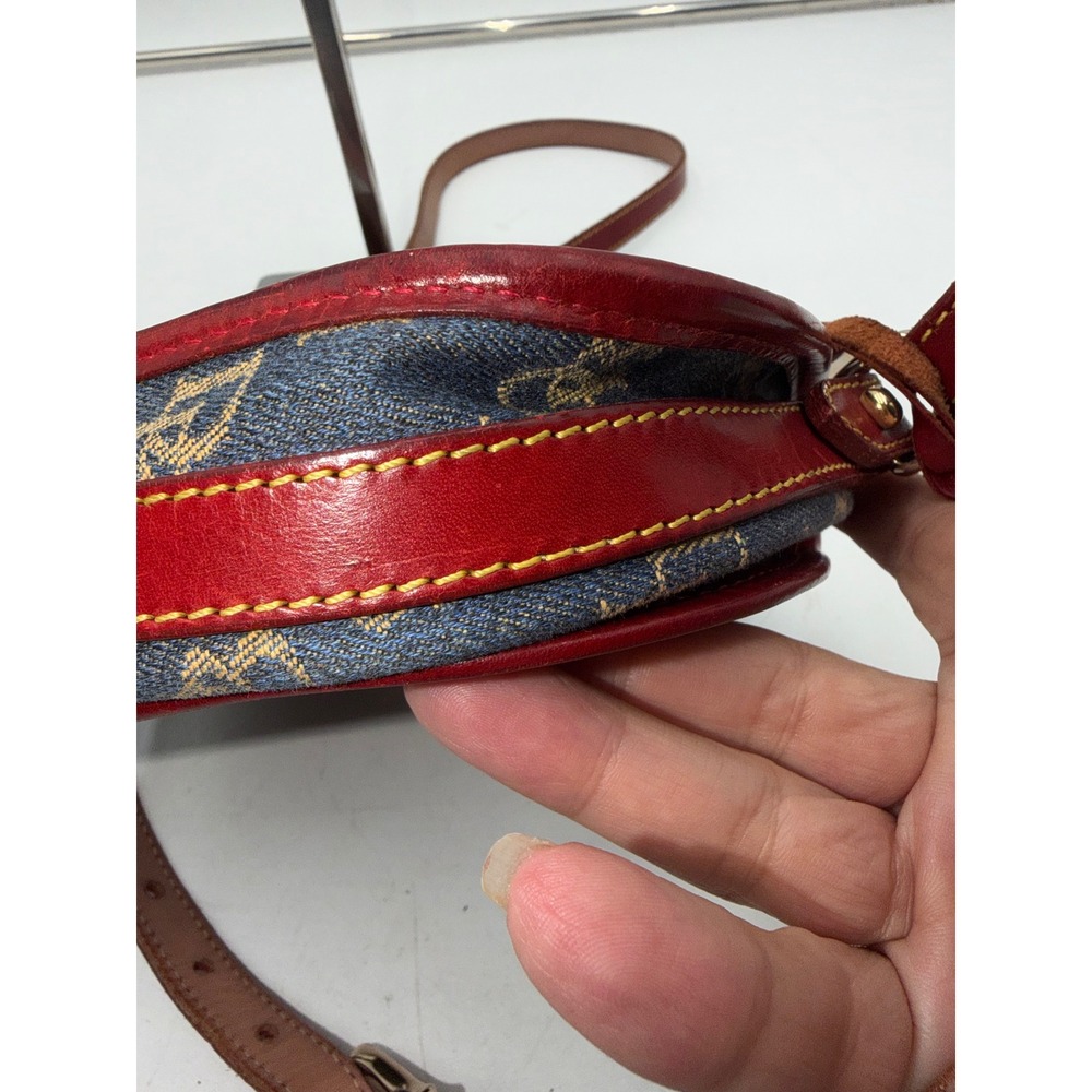 Dooney & Bourke Vintage Monogram Denim Leather Crossbody Bag Blue Red J92050 - Picture 8 of 15